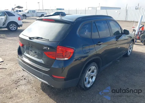 2013 BMW X1 Sdrive28I z USA, uszkodzony, nr VIN WBAVM1C58DVW44939